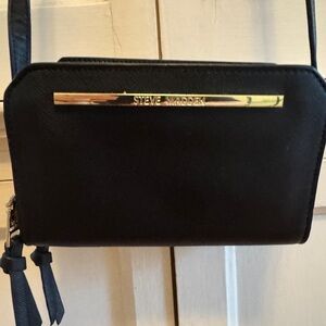 Steve Madden Black Crossbody Bag EUC